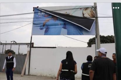 Denuncia. Fernando Villavicencio reclamó por la propaganda anticipada en Manabí que luego fue retirada.