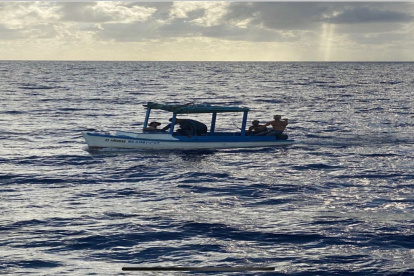 Más de 30 ecuatorianos viajaban en un lancha que naufragó en las costas mexicanas. Imagen referencial.