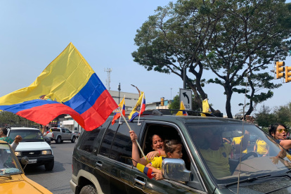 Los fanáticos de la selección no faltaron en la Víctor Emilio Estrada.