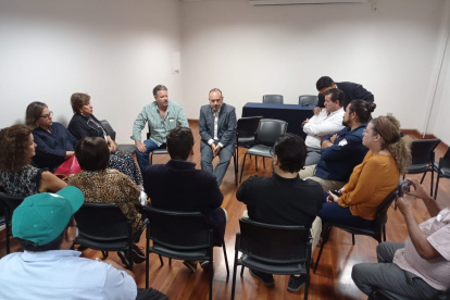 Cita. Diferentes propietarios de negocios y representantes de gremios acudieron a la cita.