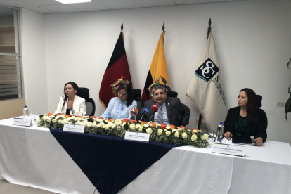 El superintendente de Compañías, Marco López, en rueda de prensa este 23 de noviembre de 2022.