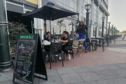 Efecto. Se denunció que algunos locales no cumplían con la norma.