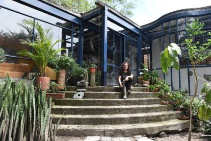 Característica. Los hospedajes con áreas verdes es uno de los atractivos.