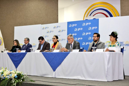 Proceso. Se firmó un acuerdo entre Fundamedios y el CNE en agosto.