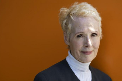 La escritora E. Jean Carroll en una imagen de 2019 tomada en Nueva York.