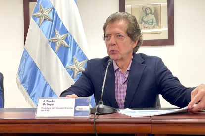 Según dispuso la jueza, el presidente del Consejo Directivo, Alfredo Ortega, no podrá convocar sesiones.