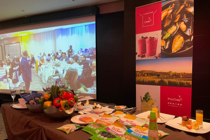 Exposición.- La Oficina Comercial de Chile promueve los productos chilenos en Ecuador.