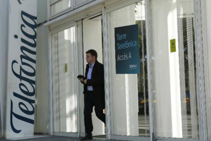 Empresa.- Teléfónica es una de las empresas de telecomunicaciones que ofrece sus servicios en Ecuador.