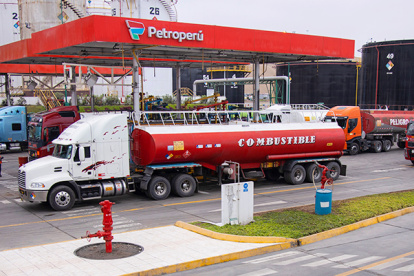 Estación.- Una de las gasolineras de PetroPerú.