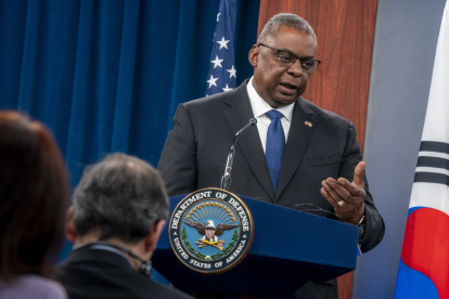 Fotografía de archivo del secretario de Defensa de EE.UU., Lloyd Austin EFE/EPA/SHAWN THEW