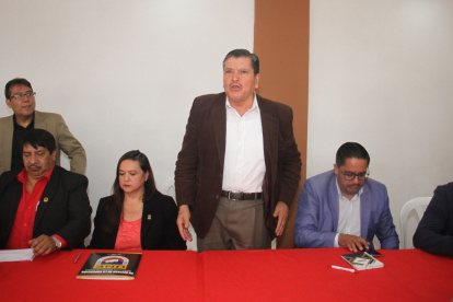 Este jueves 1 de diciembre los gremios de trabajadores de un ala emitirán un pronunciamiento.