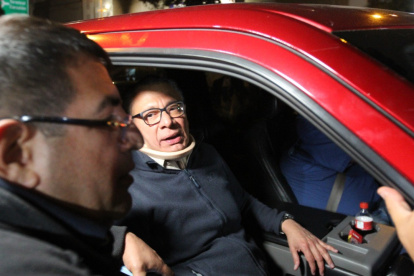 Libertad. Jorge Glas salió de la cárcel el lunes gracias a un recurso concedido por un juez de Santo Domingo.