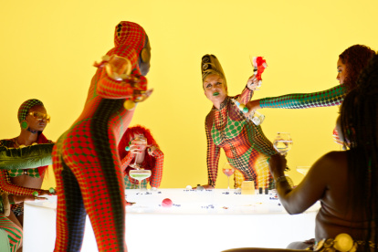 Jean-Paul Gaultier es un diseñador de moda francés.