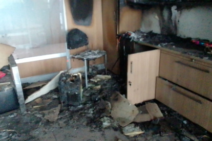 Gran parte de la ofiicina judicial quedó afectada por el fuego.