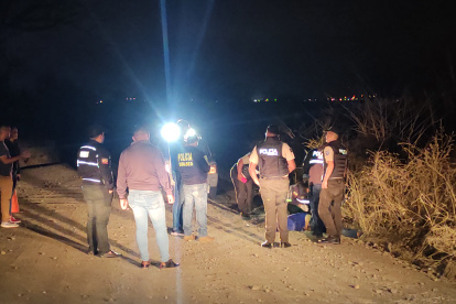 Montecristi. Uniformados recorren la zona donde dejaron el cuerpo.