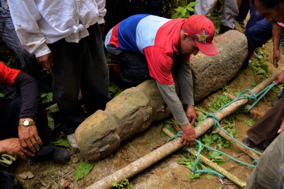 Santa Elena. Uno de los dos monolitos extraídos en zonas de montaña.