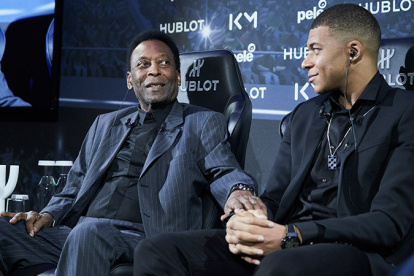 Pelé y Kylian Mbappé han mantenido una buena relación desde hace algunos años.