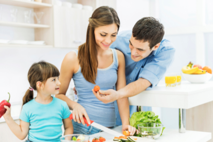 La selección de los componentes adecuados de la dieta diaria es importante para la nutrición.