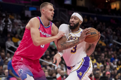 El jugador de Lakers se transforma en clave para el equipo.