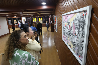 Los egresados. Este salón en el museo Luis Noboa Naranjo reúne 42 obras de 33 artistas convocados.
