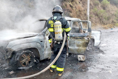 Accidente. El siniestro fue controlado por los bomberos.