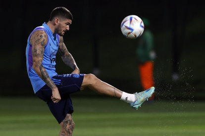 El argentino Rodrigo De Paul podría perderse el duelo ante Países Bajos.