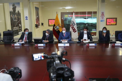 Escenario. Autoridades se reunieron para plantear acciones por el repunte de contagios por Covid- 19 y otras enfermedades respiratorias.