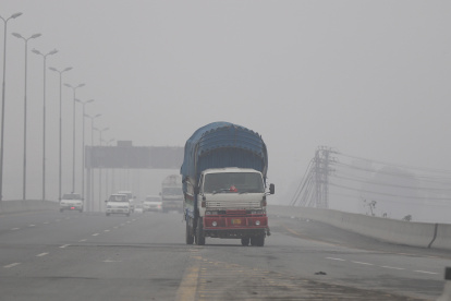 El el Tribunal Superior de Lahore pidió al gobierno provincial que cerrara las escuelas tres días a la semana para evitar la sobreexposición de los niños al aire tóxico.