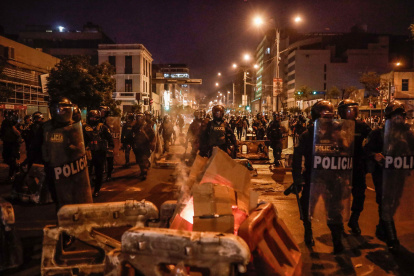Manifestante piden la salida de Dina Boluarte y se manifiestan en
