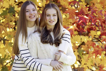 Las hermanas aparecen cariñosas y en un ambiente distendido.