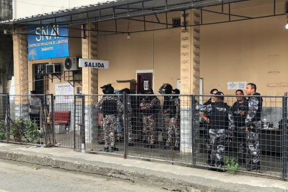 La clausura se da debido a las fallas en la infraestructura y altos niveles de hacinamiento.