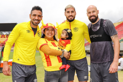 Figueroa, Fara y Tévez fueron vitales para conseguir el primer título profesional en la historia de Aucas.