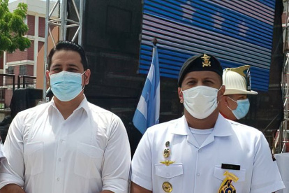 Guayaquil. 25 de julio de 2021, el legislador Aleaga junto con  Jorge Enrique León Quiñonez, sospechoso de pertenecer a Los Choneros.