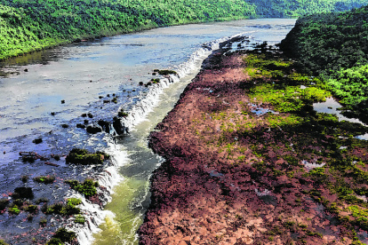 Saltos del Moconá, cataratas de la provincia de Misiones.