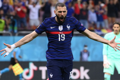 Karim Benzema, delantero francés, no volvería a jugar con su selección.