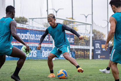Jordan Rezabala se siente cómodo jugando como enganche.