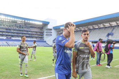Emelec recibirá a Deportivo Cuenca en el estadio Capwell en el duelo clasificatoria a fase de grupos de Sudamericana.