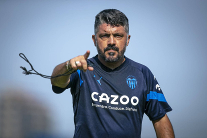 Genaro Gattuso, entrenador del Valencia, agradece el compromiso mostrado por los jugadores.