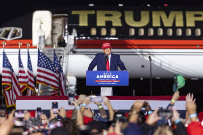 El expresidente de EE.UU., Donald Trump. EFE//JIM LO SCALZO