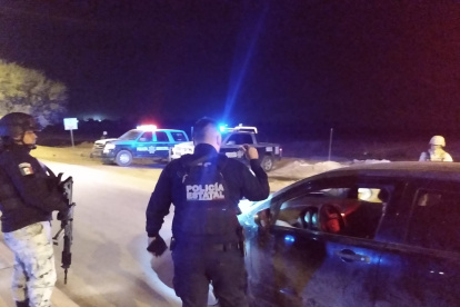 Control. Policías fueron alertados del hecho por las organizaciones.