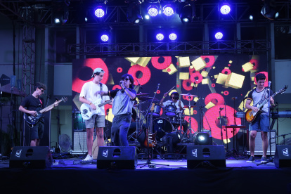 La música fue parte importante del encuentro solidario, en el que también hubo diversos juegos y comida típoca ecuatoriana y alemana.