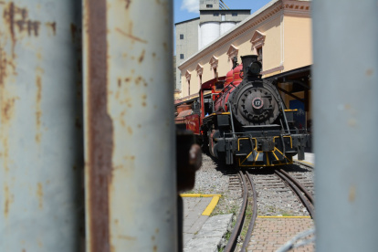 Situación. En 2020 el expresidente Lenín Moreno decidió cerrar la Empresa Ferrocarriles del Ecuador (FEEP).
