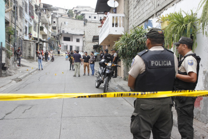 Escenario. Agentes de la Policía Nacional llegaron hasta lugar para levantar información del hecho.