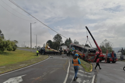 Obstrucción. El bus estorbó la libre circulación en sentido sur- norte
