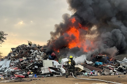 Desperdicios. Desde un terreno lleno de chatarras se reportó una alarma.