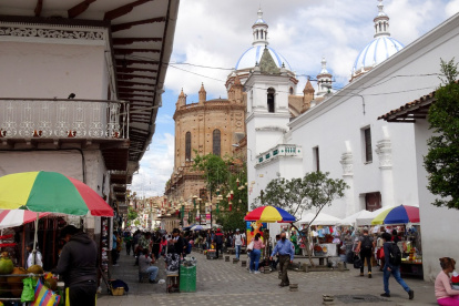 Cuenca. Esta ciudad cuenta con más de 220 hoteles, para diferentes capacidades adquisitivas