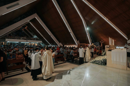 Recibieron al niño Jesús en la iglesia de la Alborada.