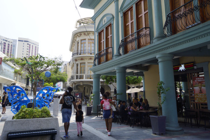 La calle Panamá atrae a turistas nacionales e internacionales.