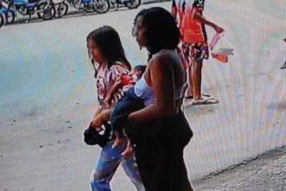 La mujer de 31 años se llevó el bebé Liam, de Quinindé a Esmeraldas.