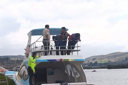 Investigación. Embarcaciones son propiedad del Municipio de Colta.